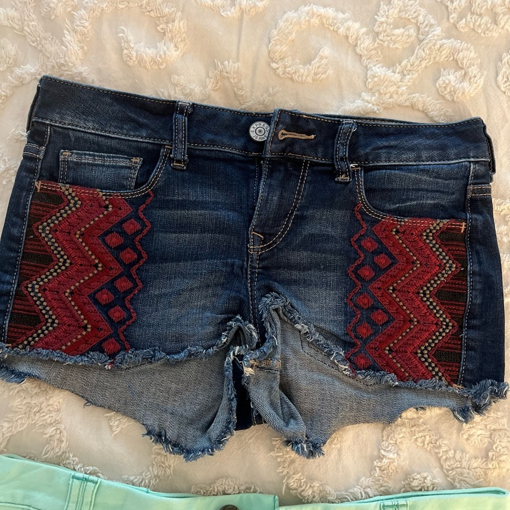 Express shorts bundle - Picture 3 of 8